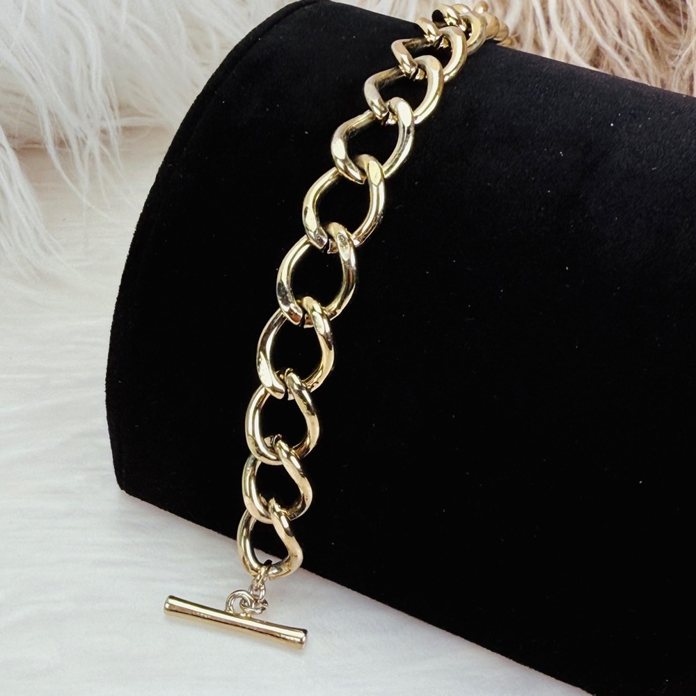 Stylish Chunky Vintage Aged Light Goldtone Chain Toggle Bracelet